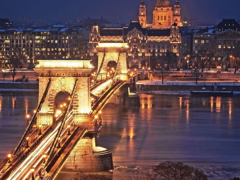 Kuzey Avrupa Turu (Otobüs ile gidiş - Uçak ile dönüş)