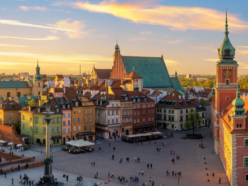 Kuzey Avrupa (Uçak ile Gidiş-Otobüs ile Dönüş)