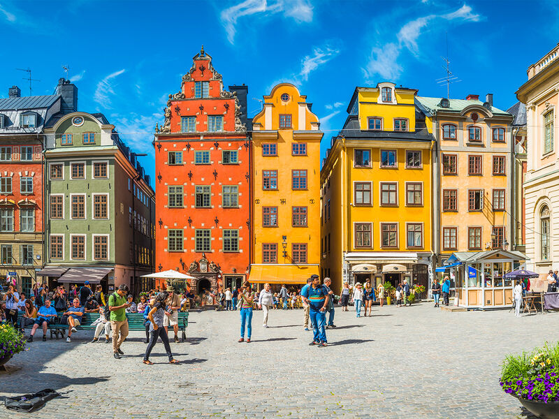 Kuzey Avrupa (Uçak ile Gidiş-Otobüs ile Dönüş)